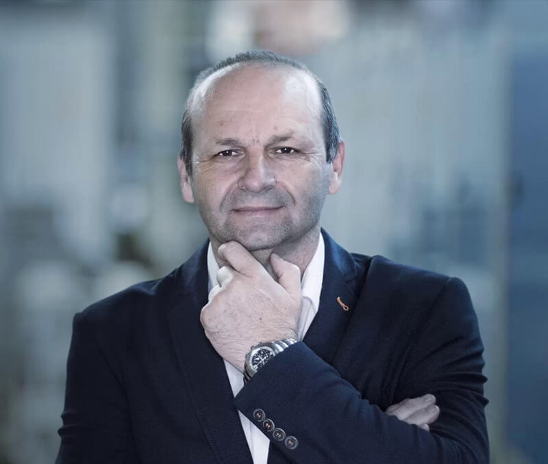 Jsem hrdý na to, jak dlouhou cestu jsme za těch 32 let ušli